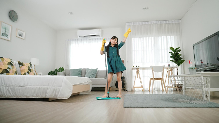 what are the best ways to mop hard floors